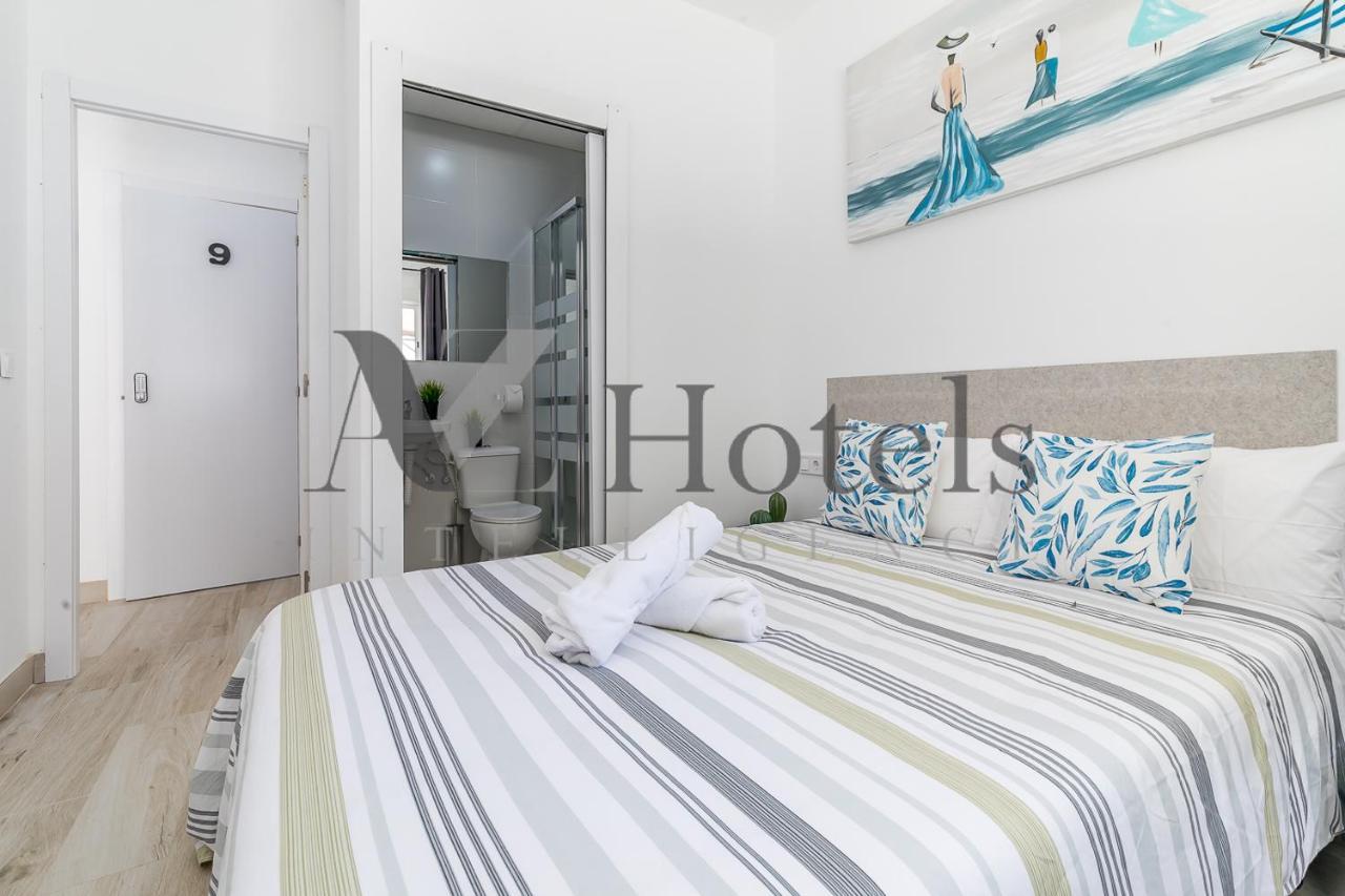 Ayz Silvela - Auto Check-In Property Málaga Dış mekan fotoğraf